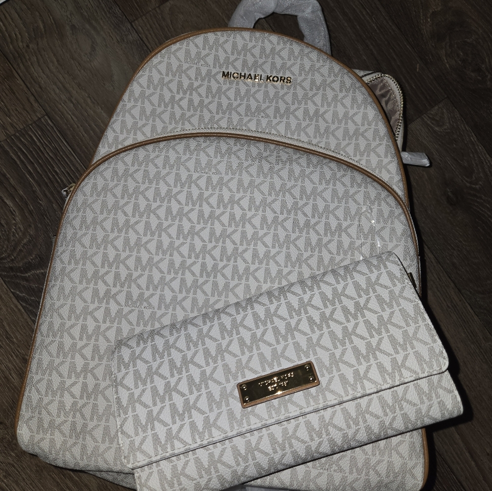 Michael Kors Gray Backpack and Wallet Set